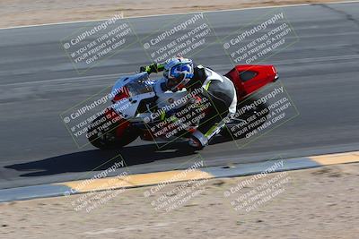 media/Jan-14-2024-SoCal Trackdays (Sun) [[2e55ec21a6]]/Turn 10 Inside (110pm)/